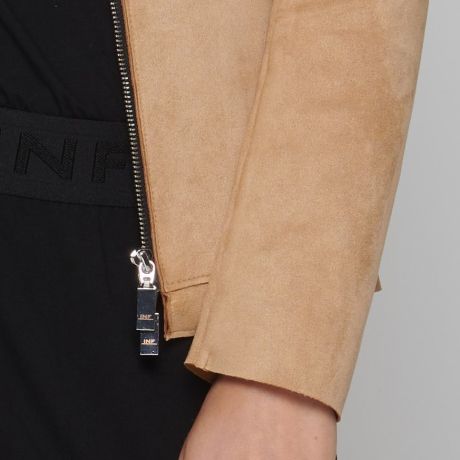 detail 511-410 blejzr