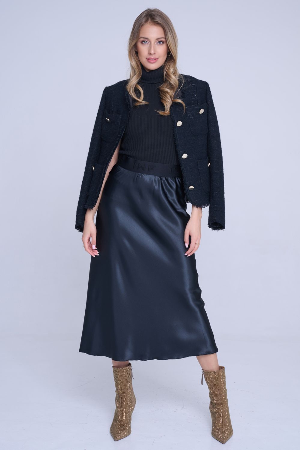 143-646 saténová sukně