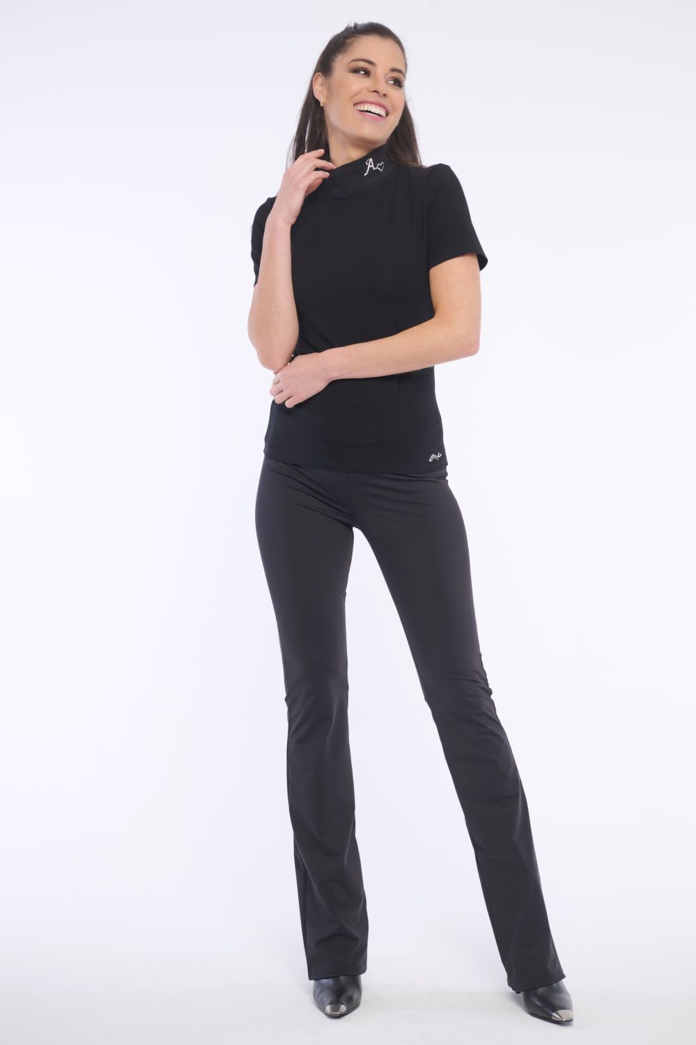 200-775 triko s monogramem