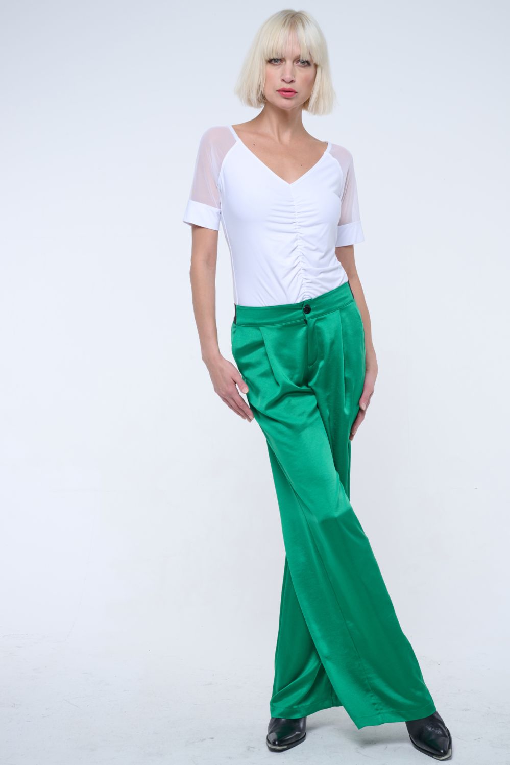 241-661 triko do V s řasením