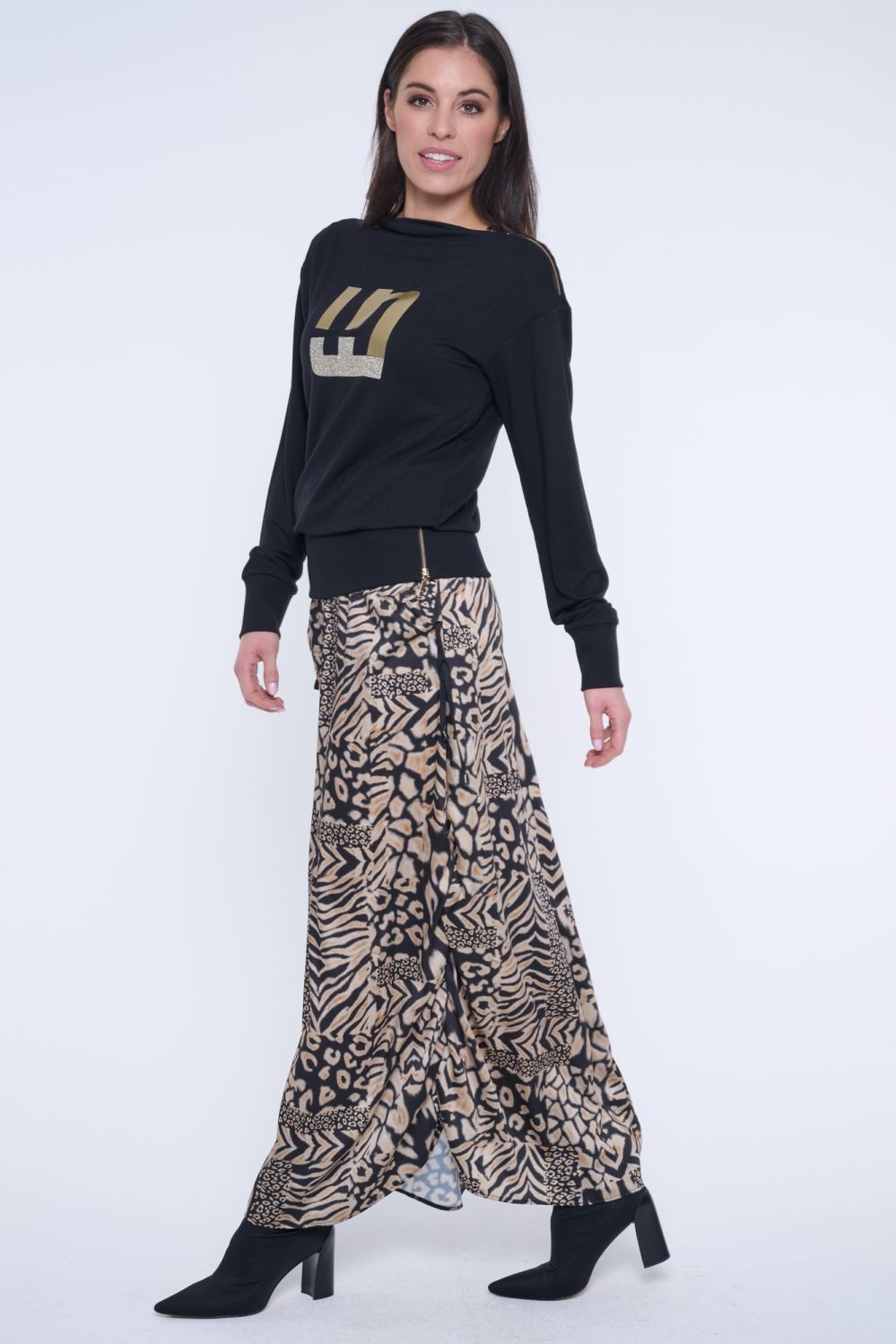 251-714 mikina se zipy