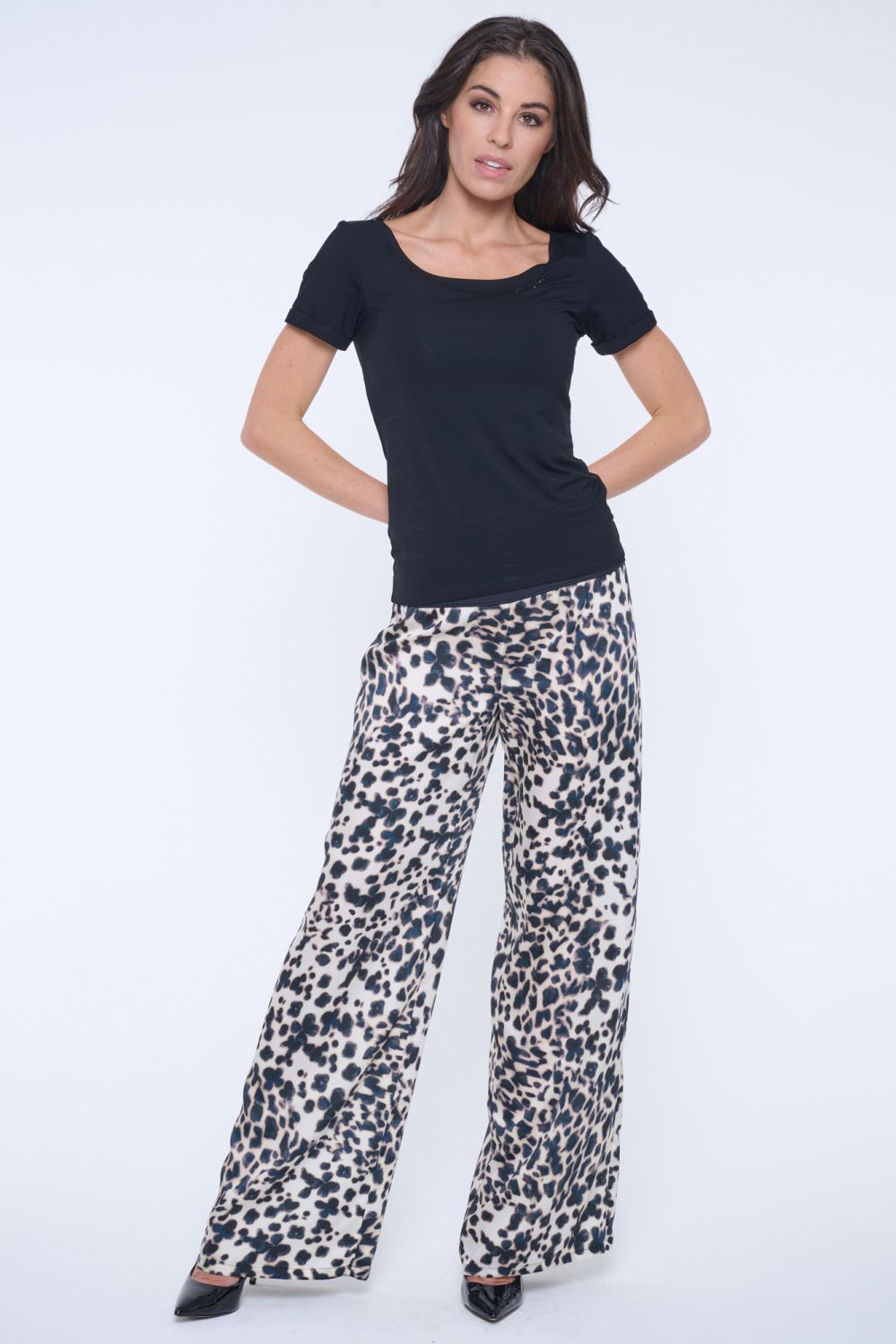 252-732 triko basic