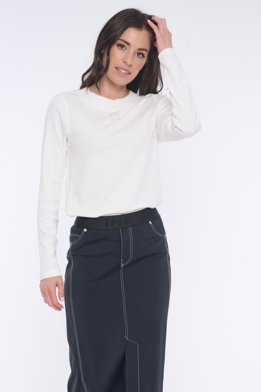 253-747 triko s patentem