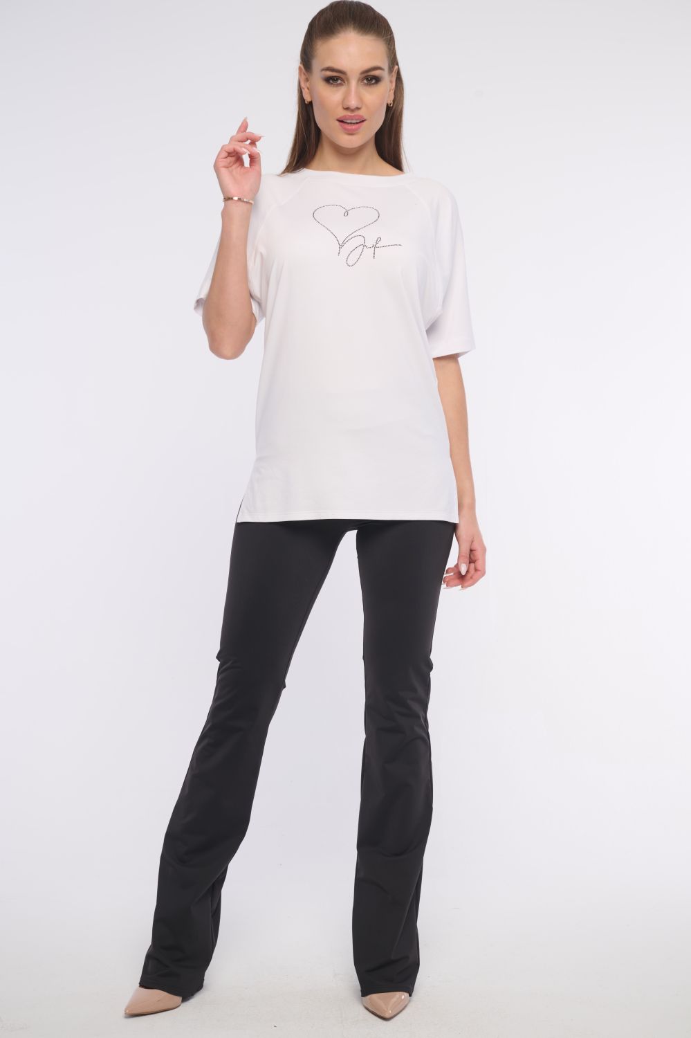 261-786A volné triko bílá