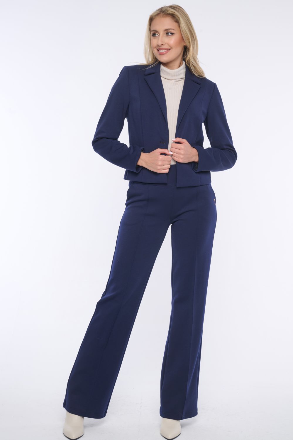 553-476 krátké sáčko s klopou