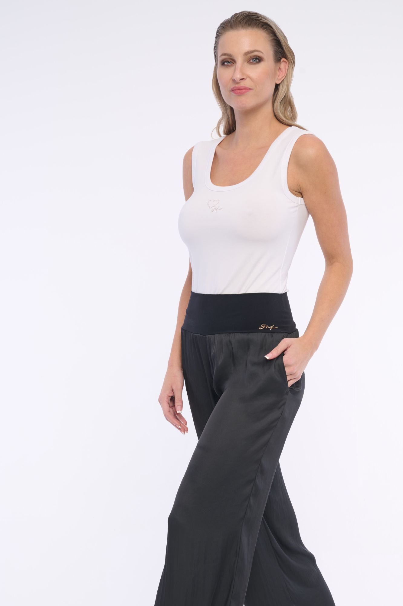 detail 462-808B kalhoty volné