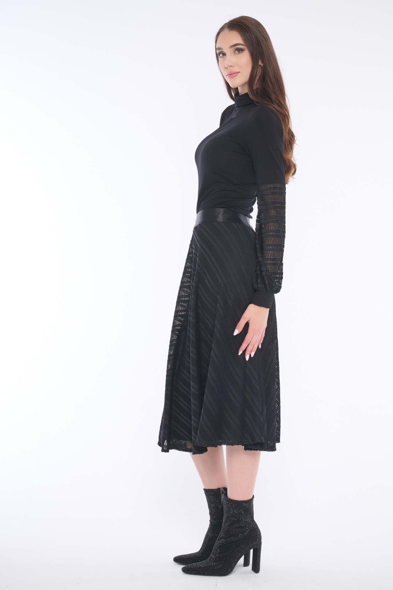 detail 155-668B sukně