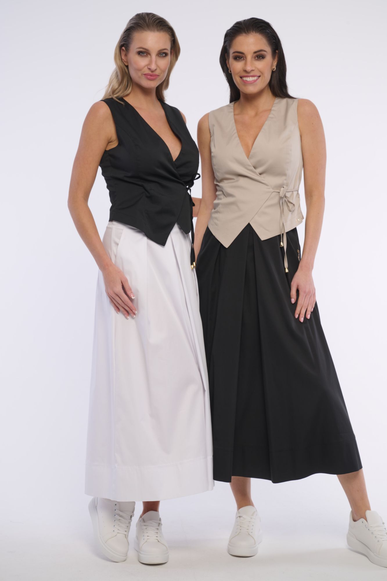 detail 162-676 sukně sklady