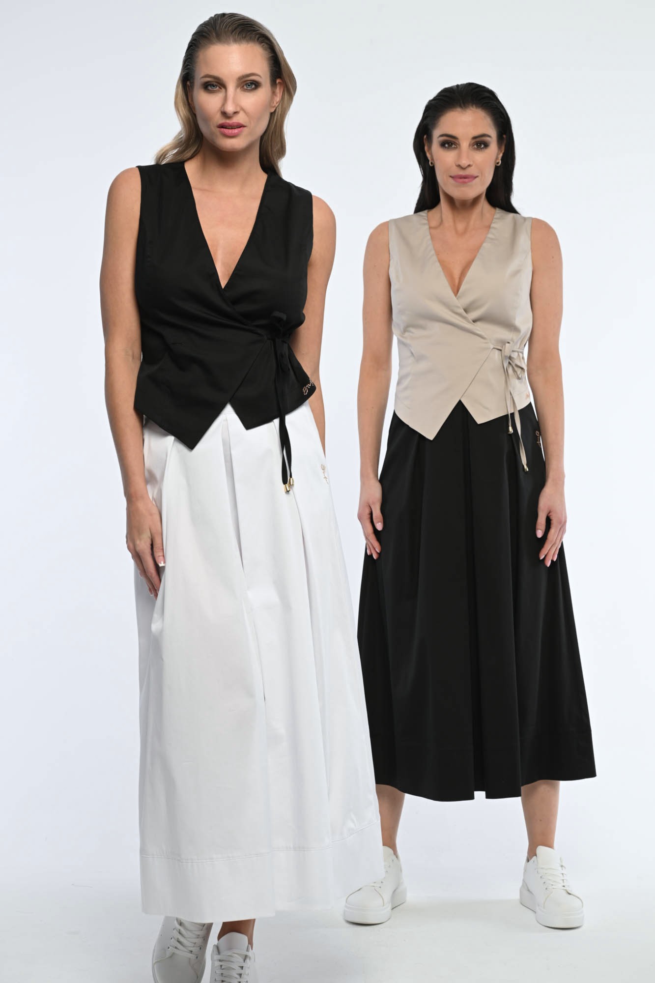 detail 162-676 sukně sklady