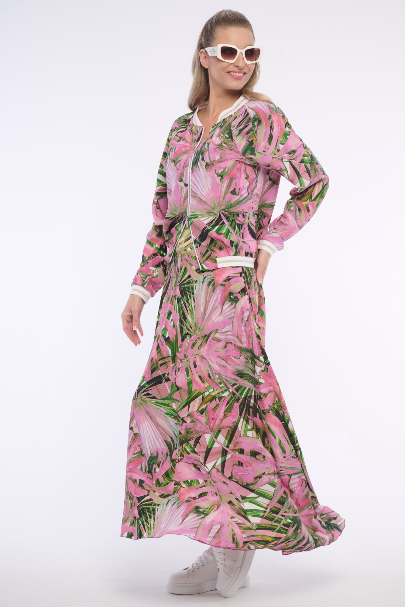 detail 162-679A sukně do 