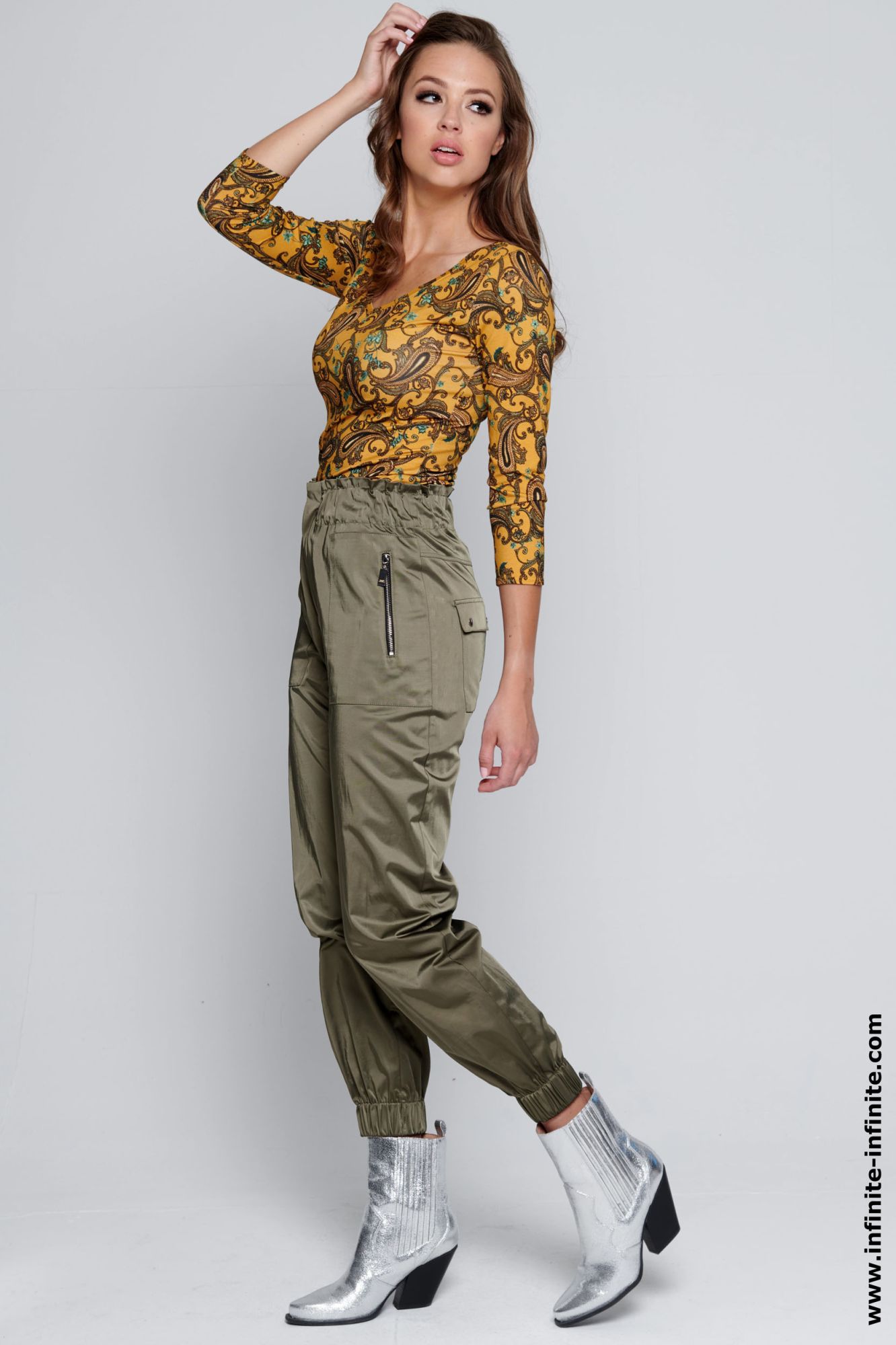 detail 203-439B triko