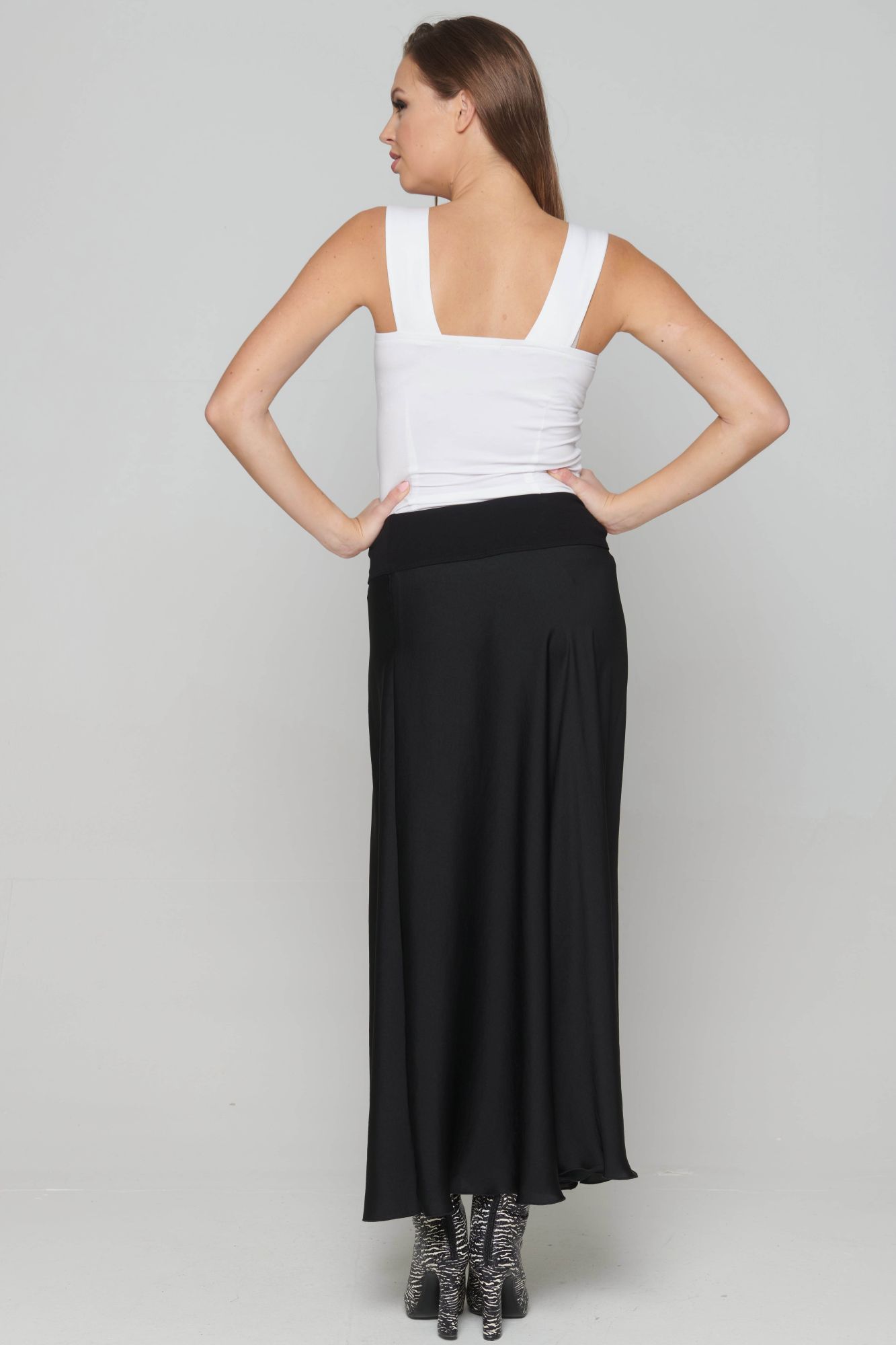 detail 212-480A triko