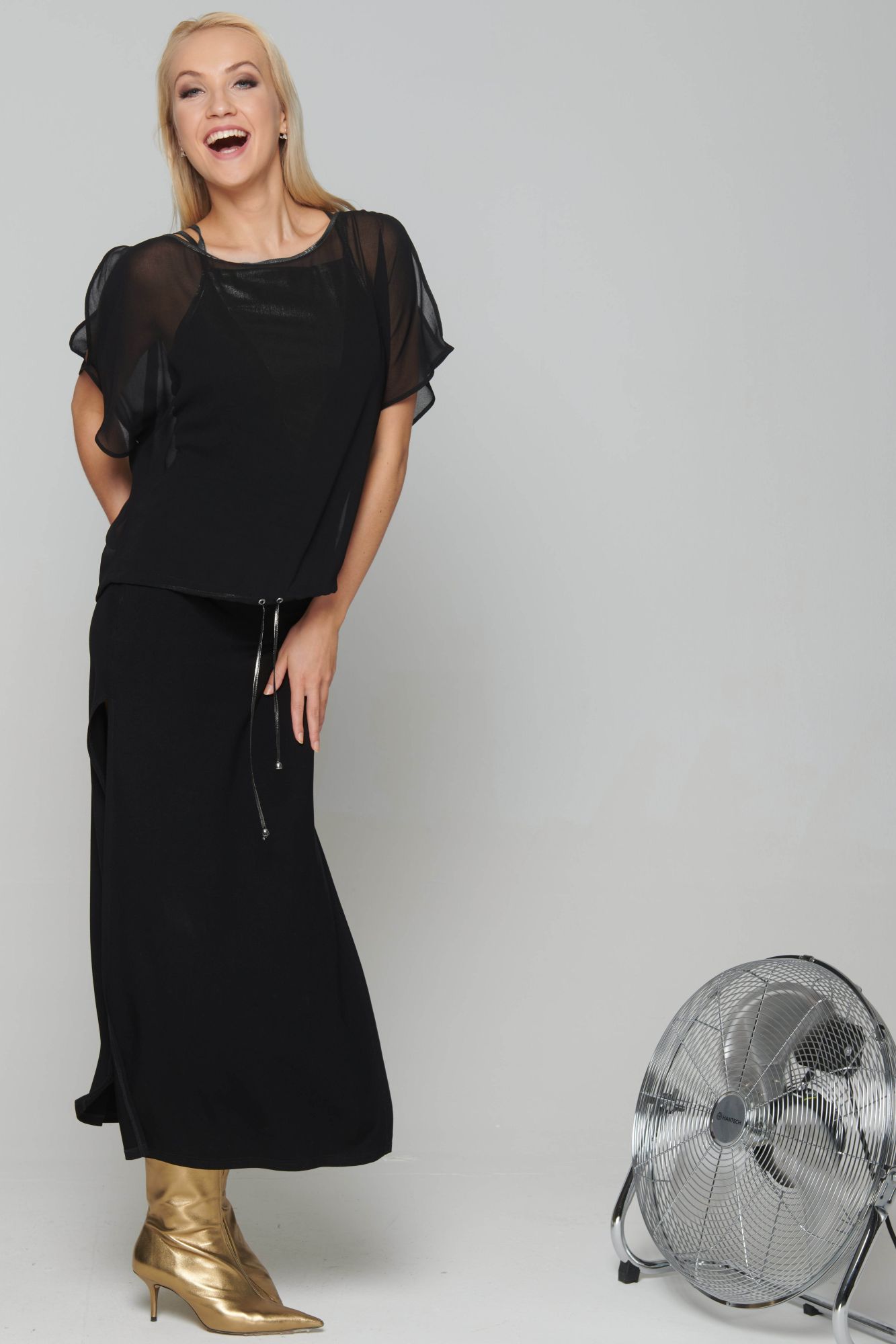 detail 212-489B tunika