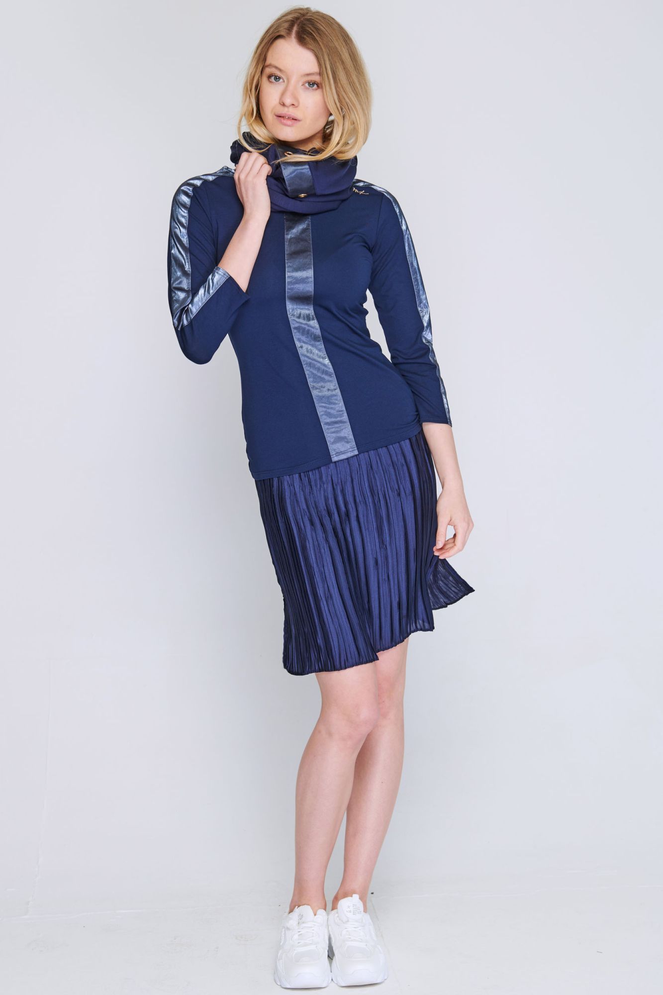detail 213-500 triko
