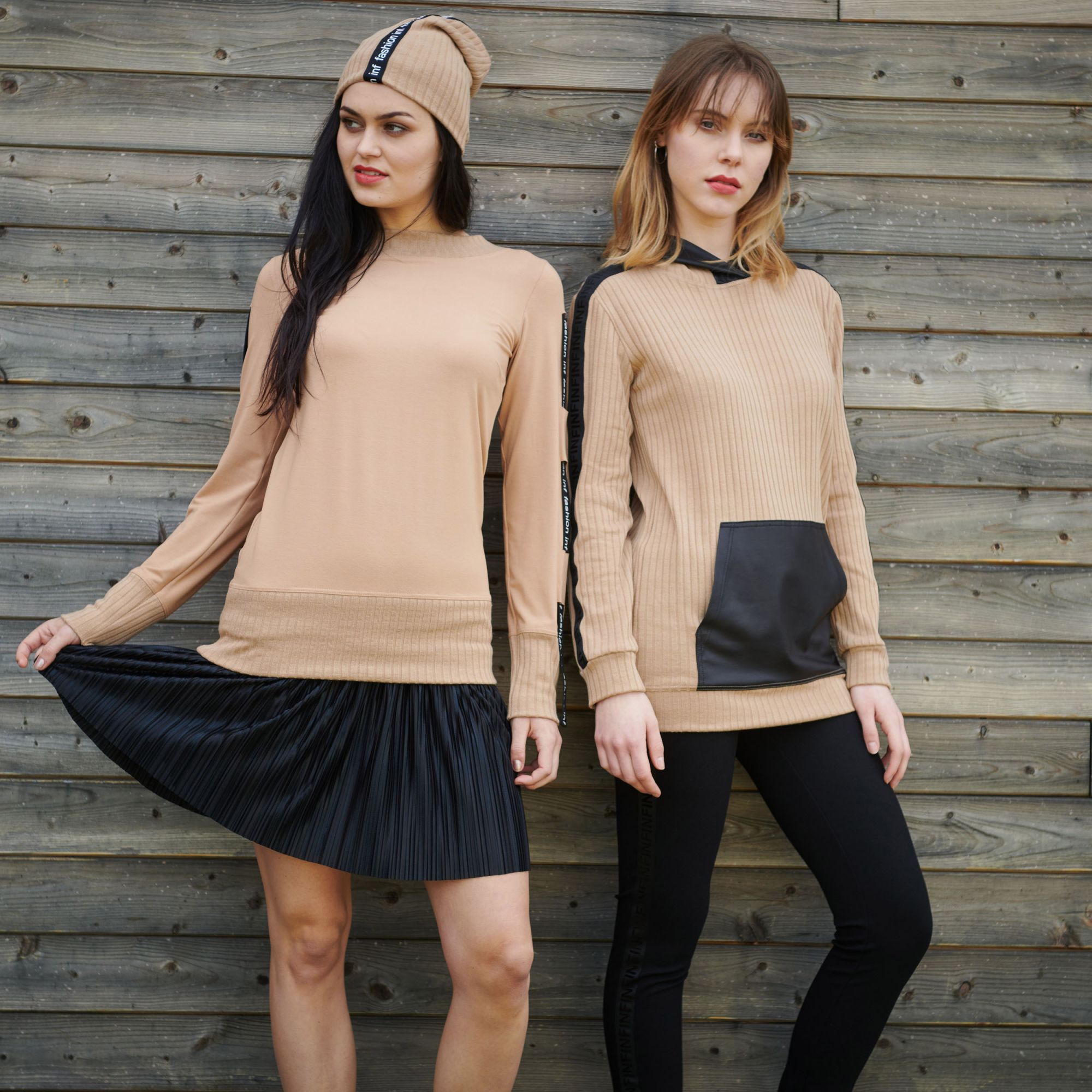 náhled 214-511B triko s logy