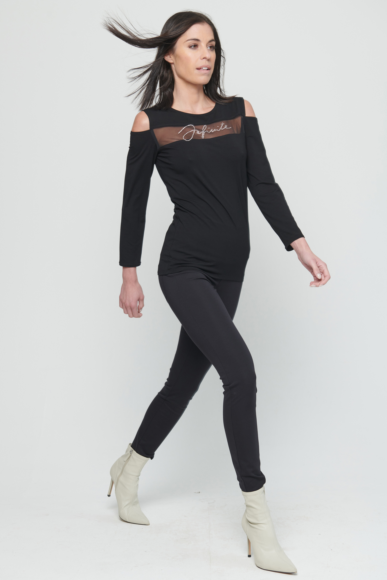 detail 231-602 triko