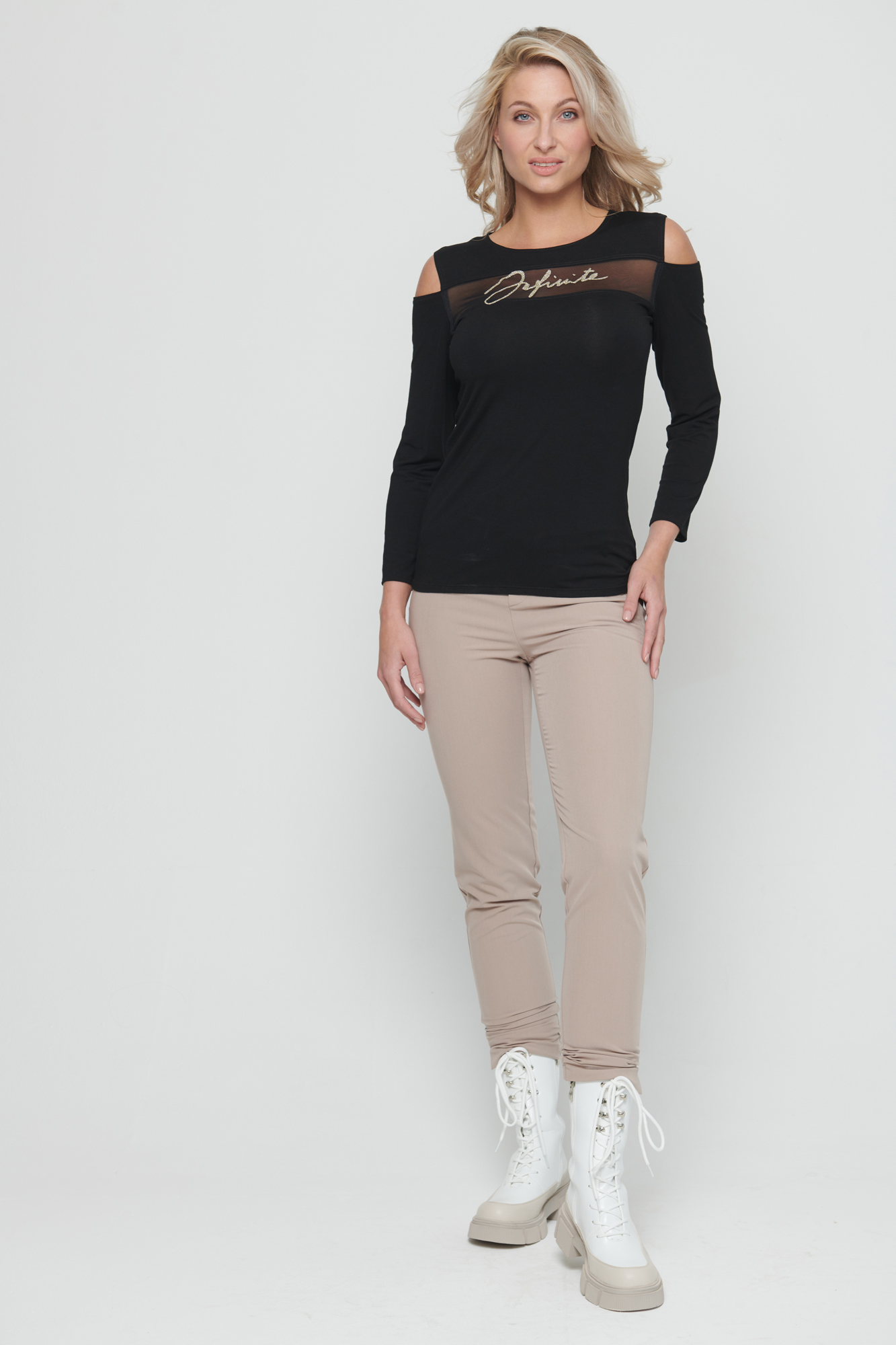 detail 231-602 triko