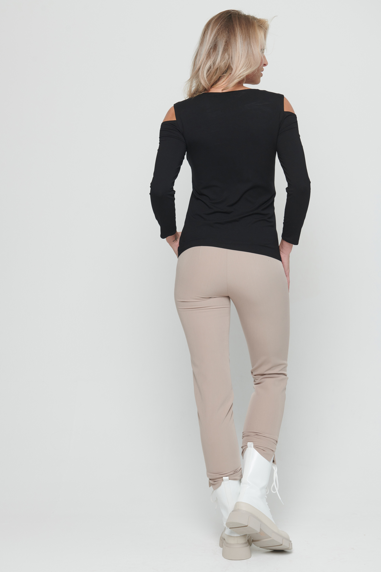detail 231-602 triko