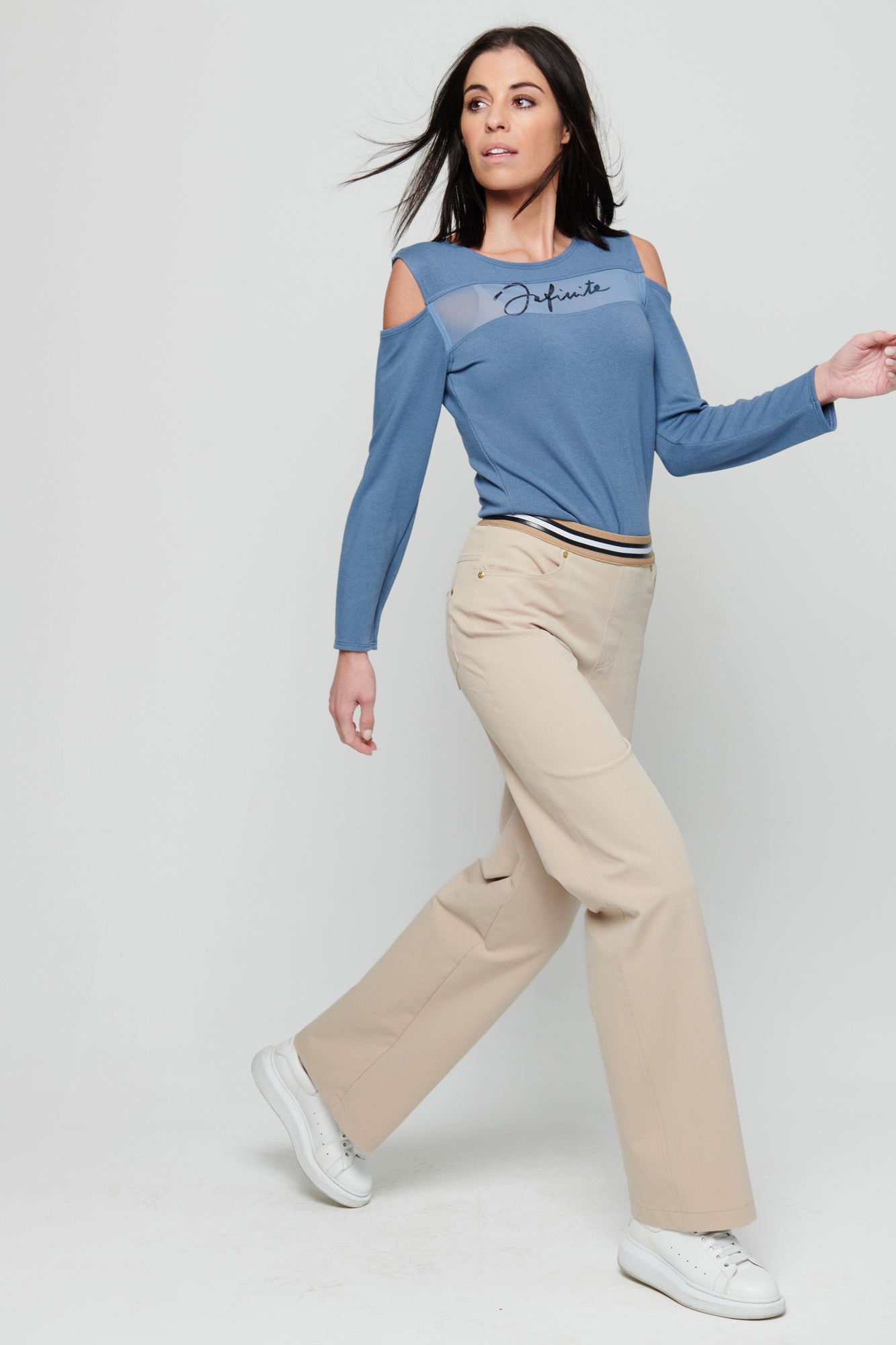 detail 231-602 triko
