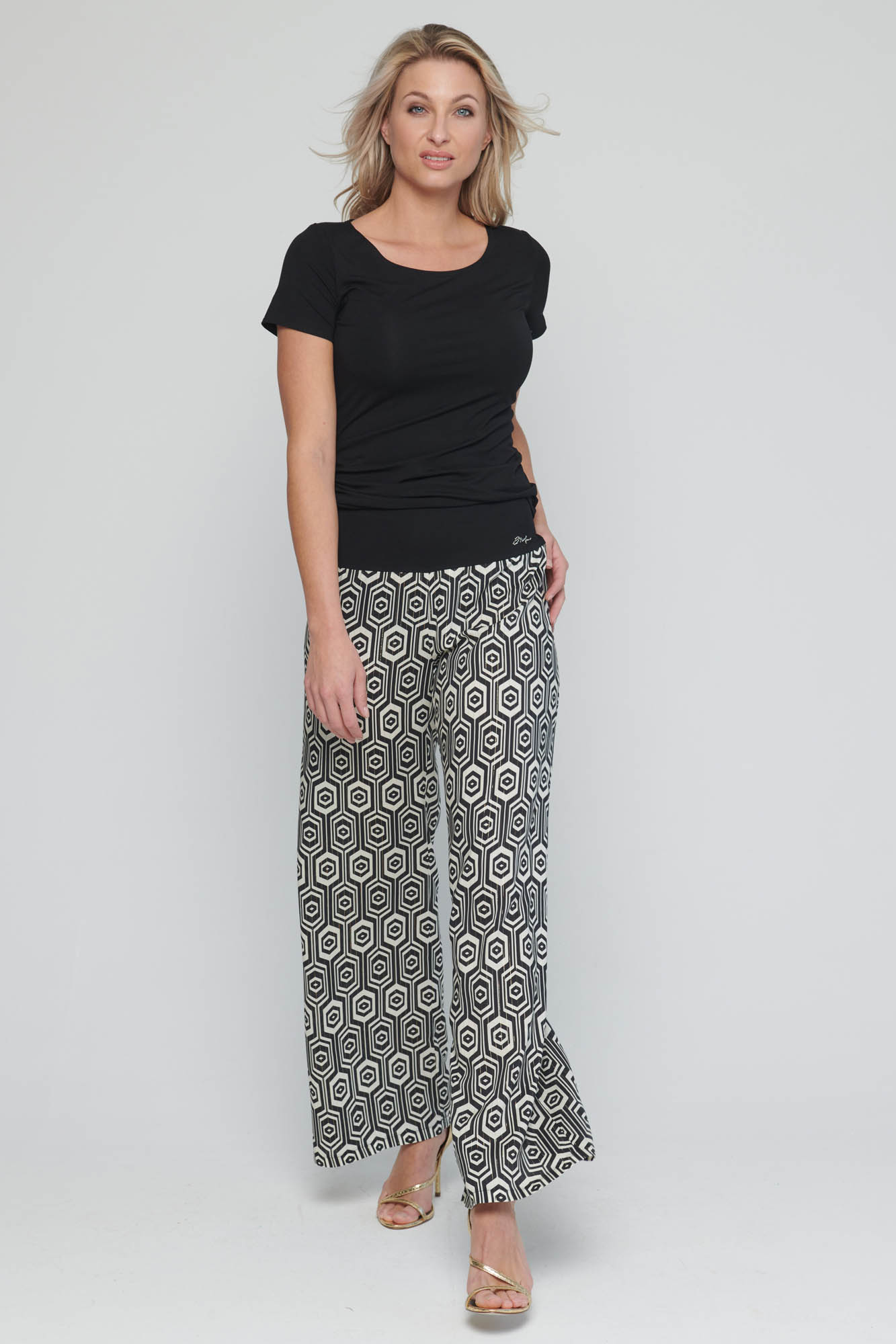 detail 232-617B triko