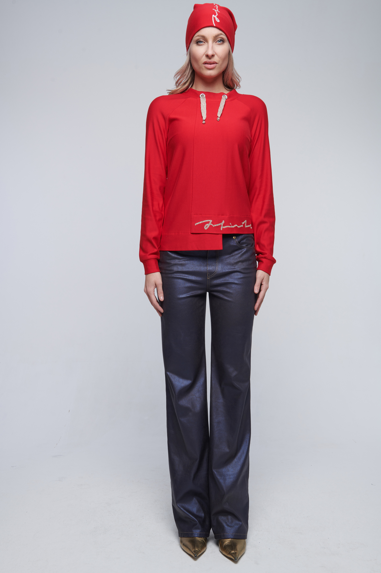 detail 233-619 mikina