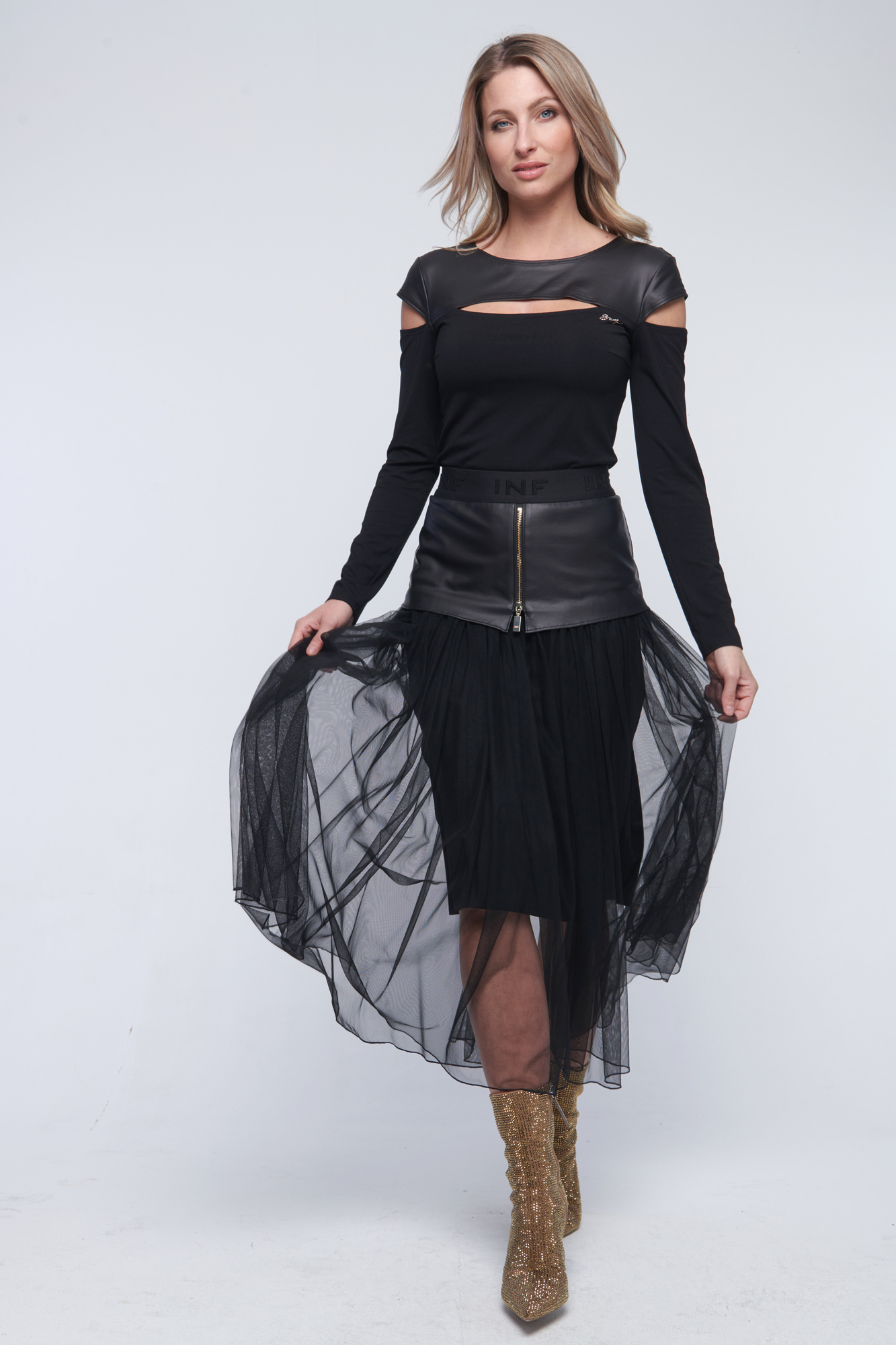detail 234-636B triko
