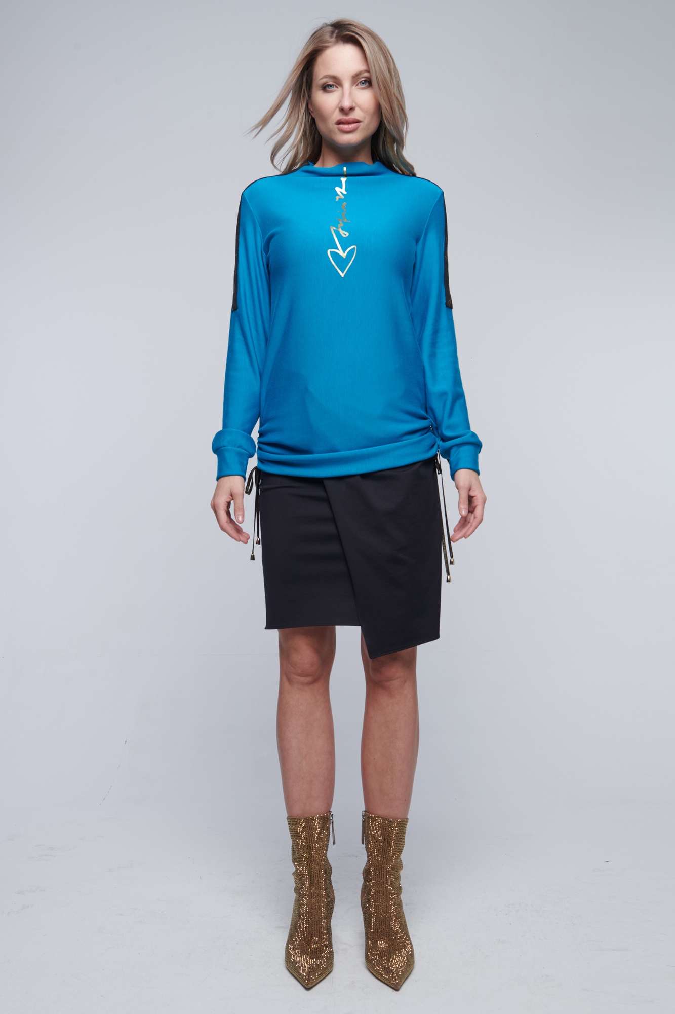 detail 234-645 mikina