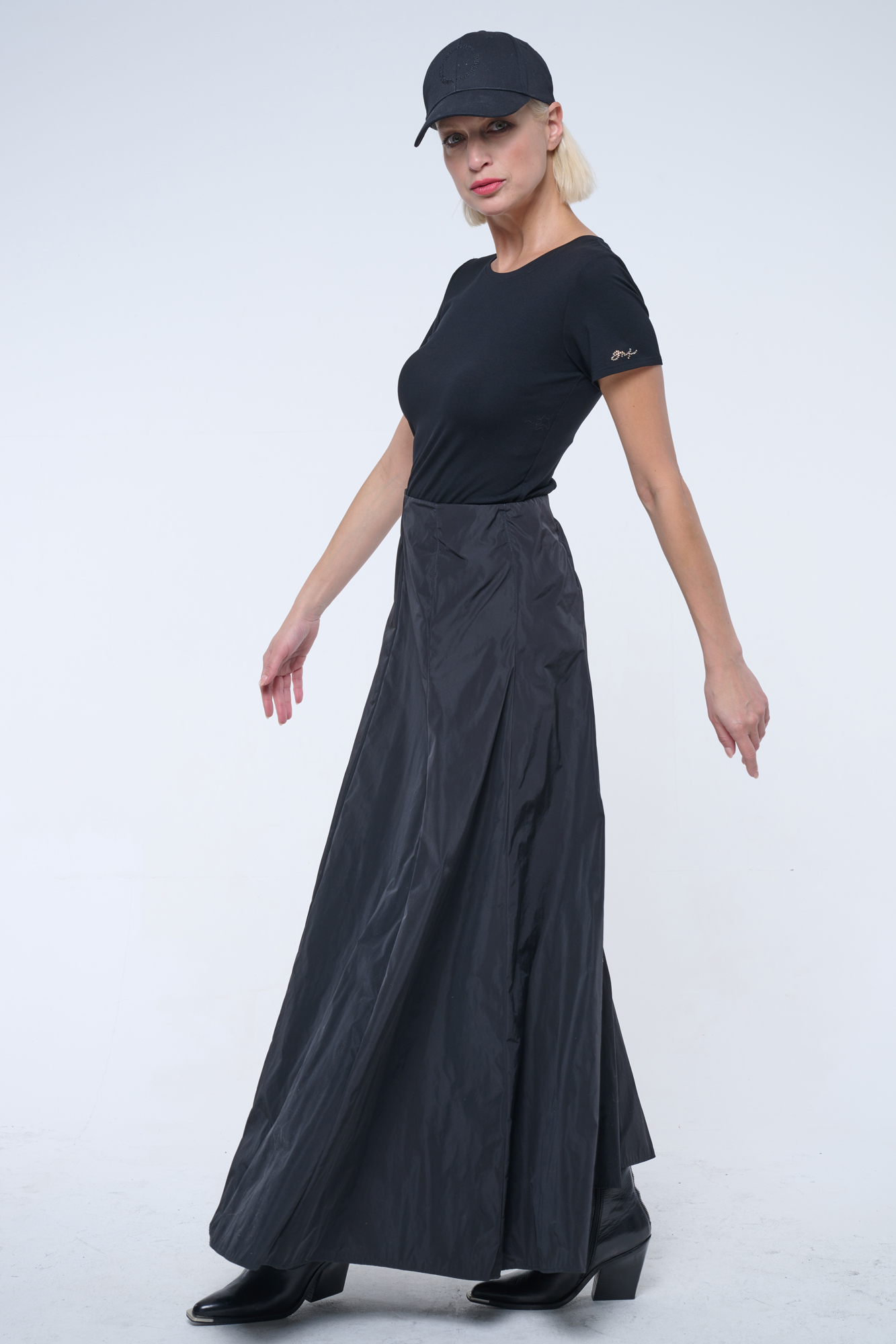 detail 241-655 triko basic krátký rukáv