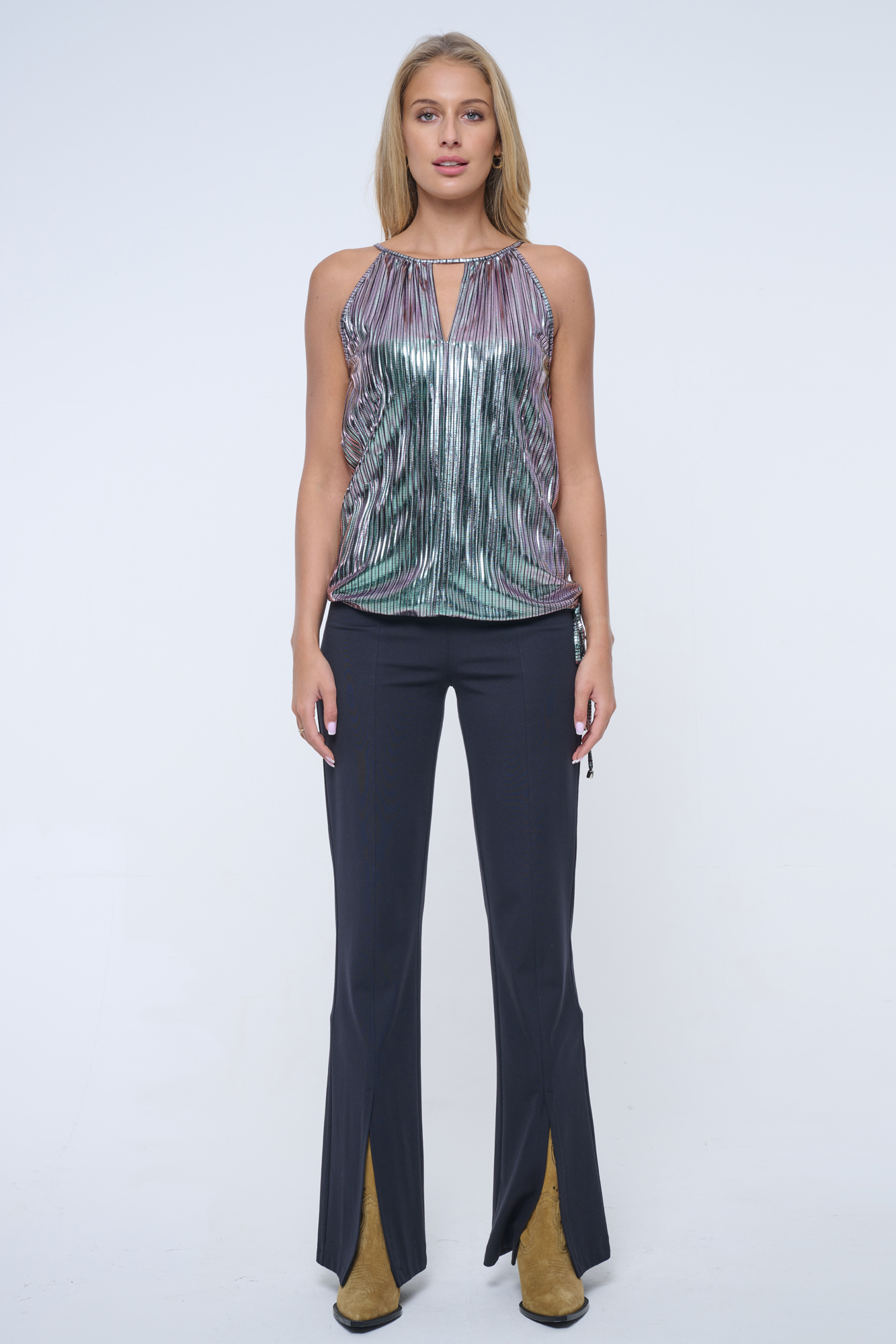 detail 241-660A top