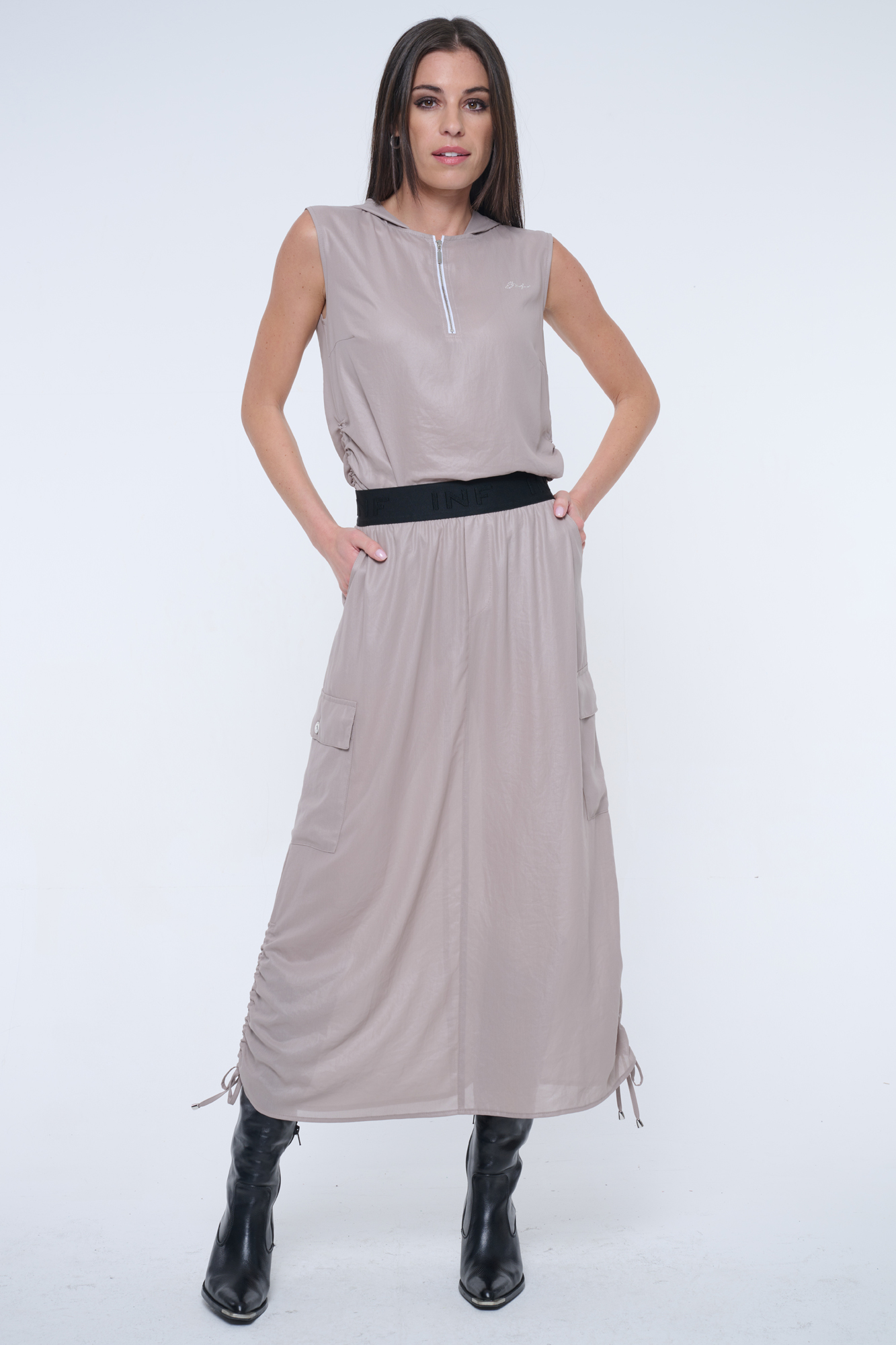 detail 242-666 crop top s kapucí béžová