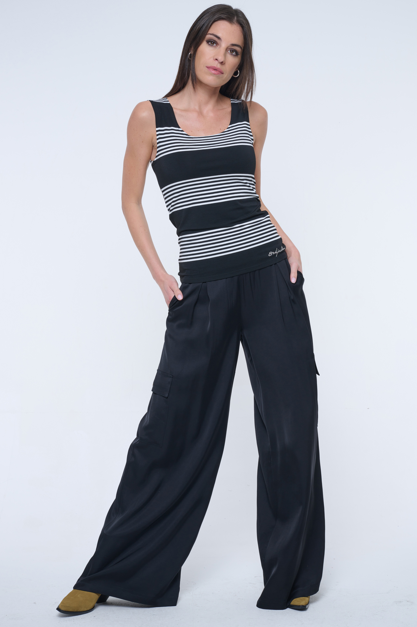 detail 242-672A top basic