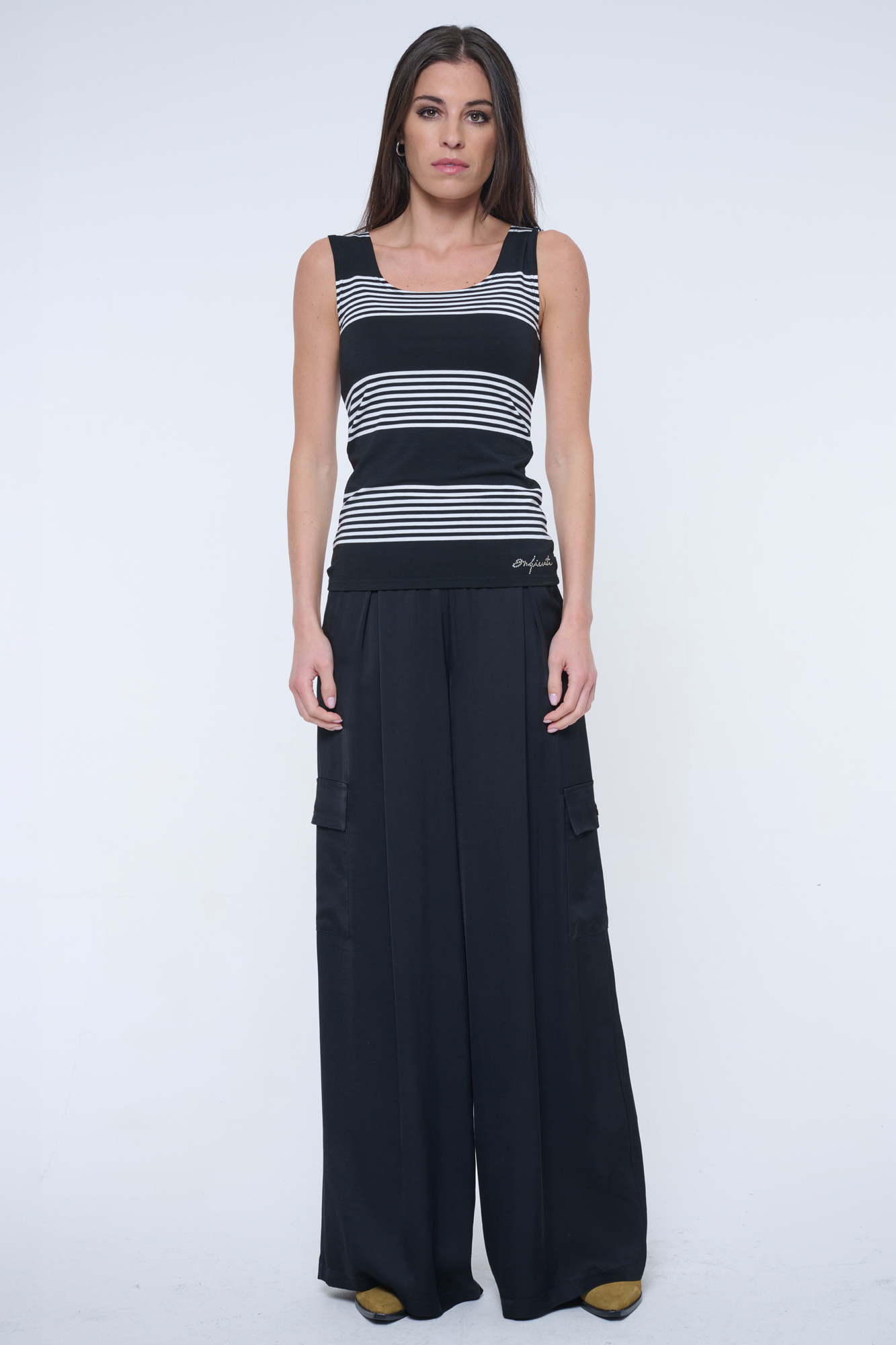 detail 242-672A top basic