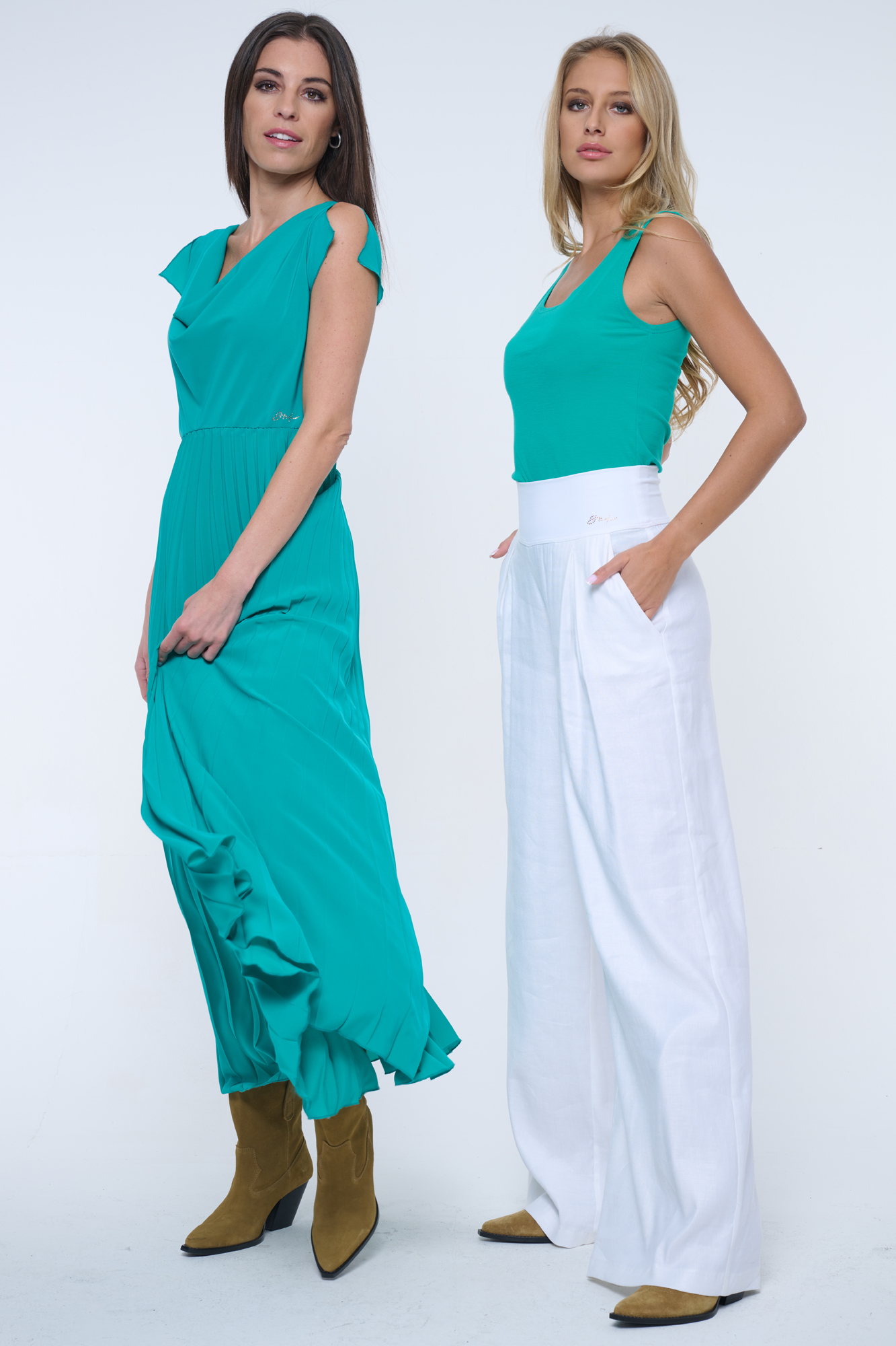 detail 242-672B top basic emerald