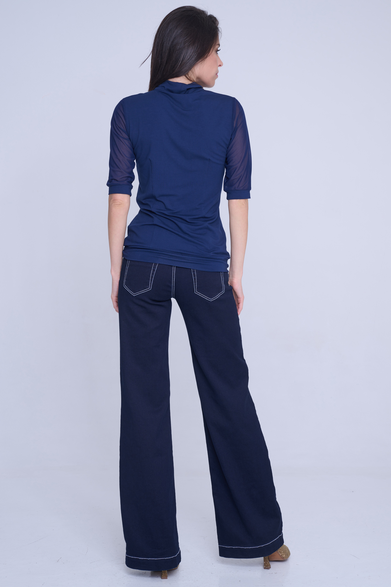 detail 243-676 triko s tylem