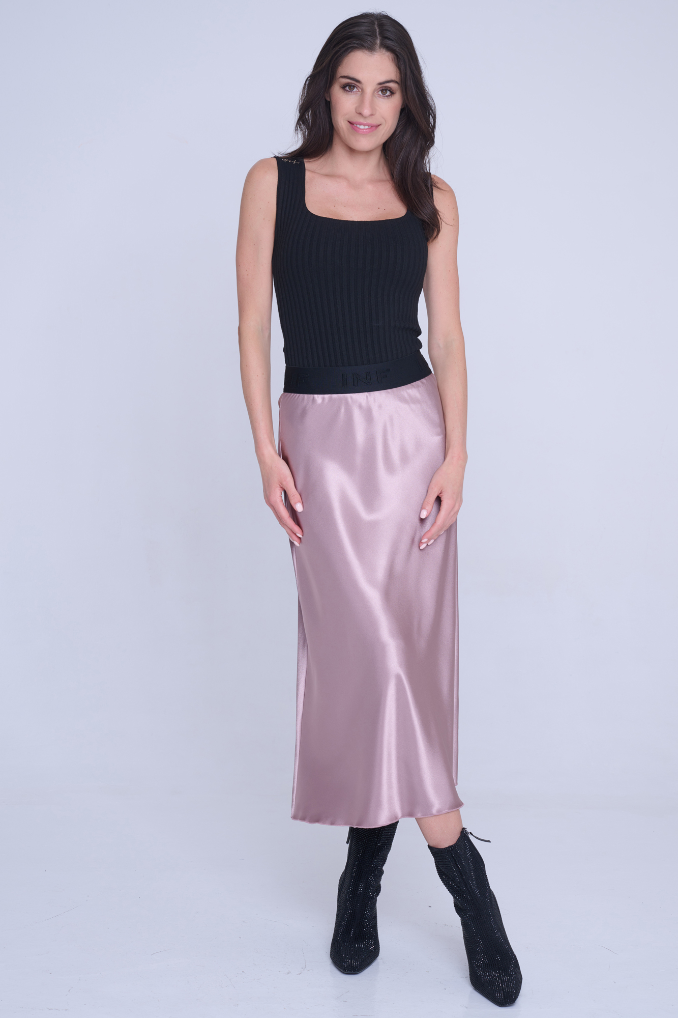 detail 243-682 top
