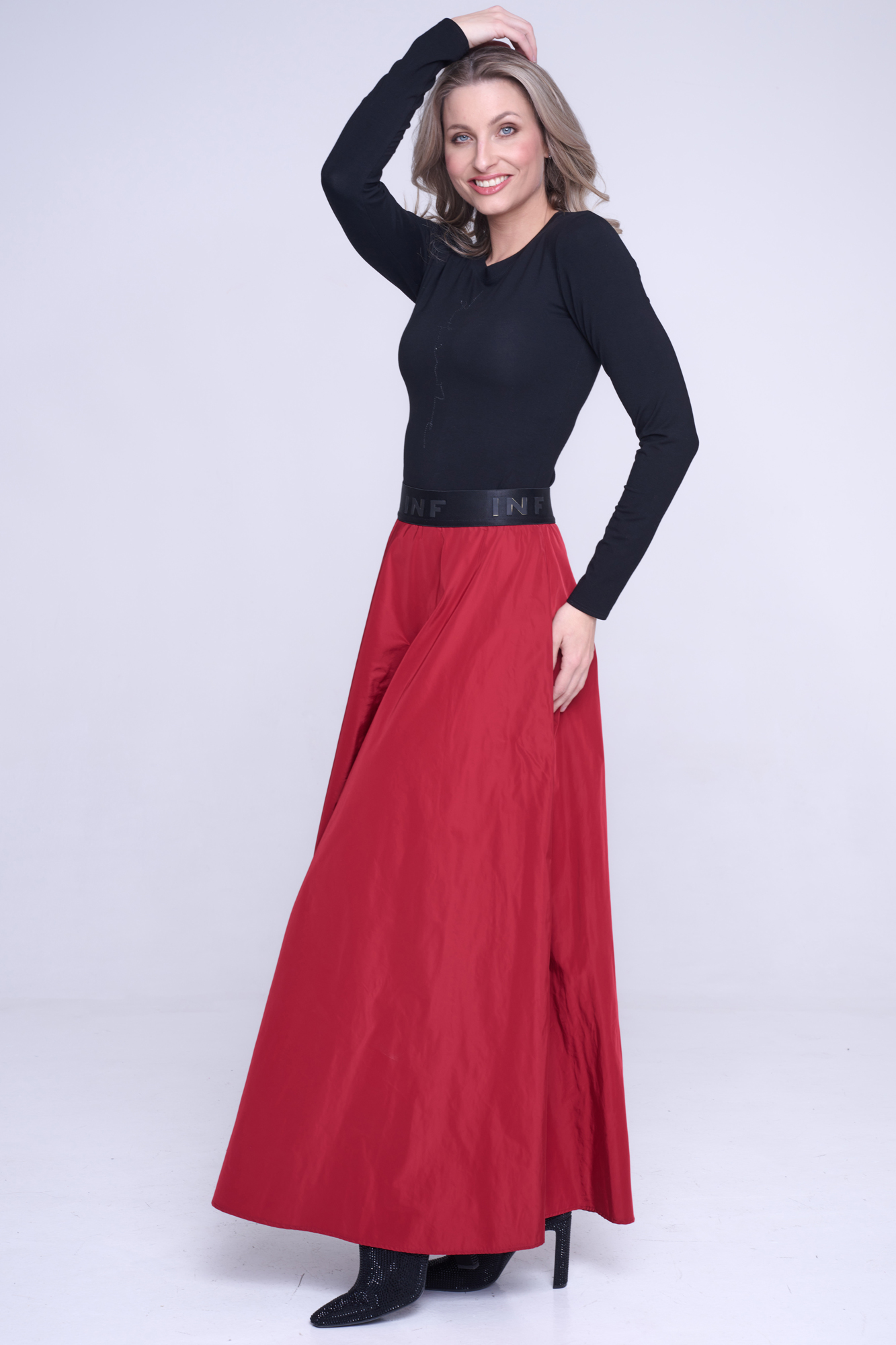 detail 244-695 triko basic s krystaly