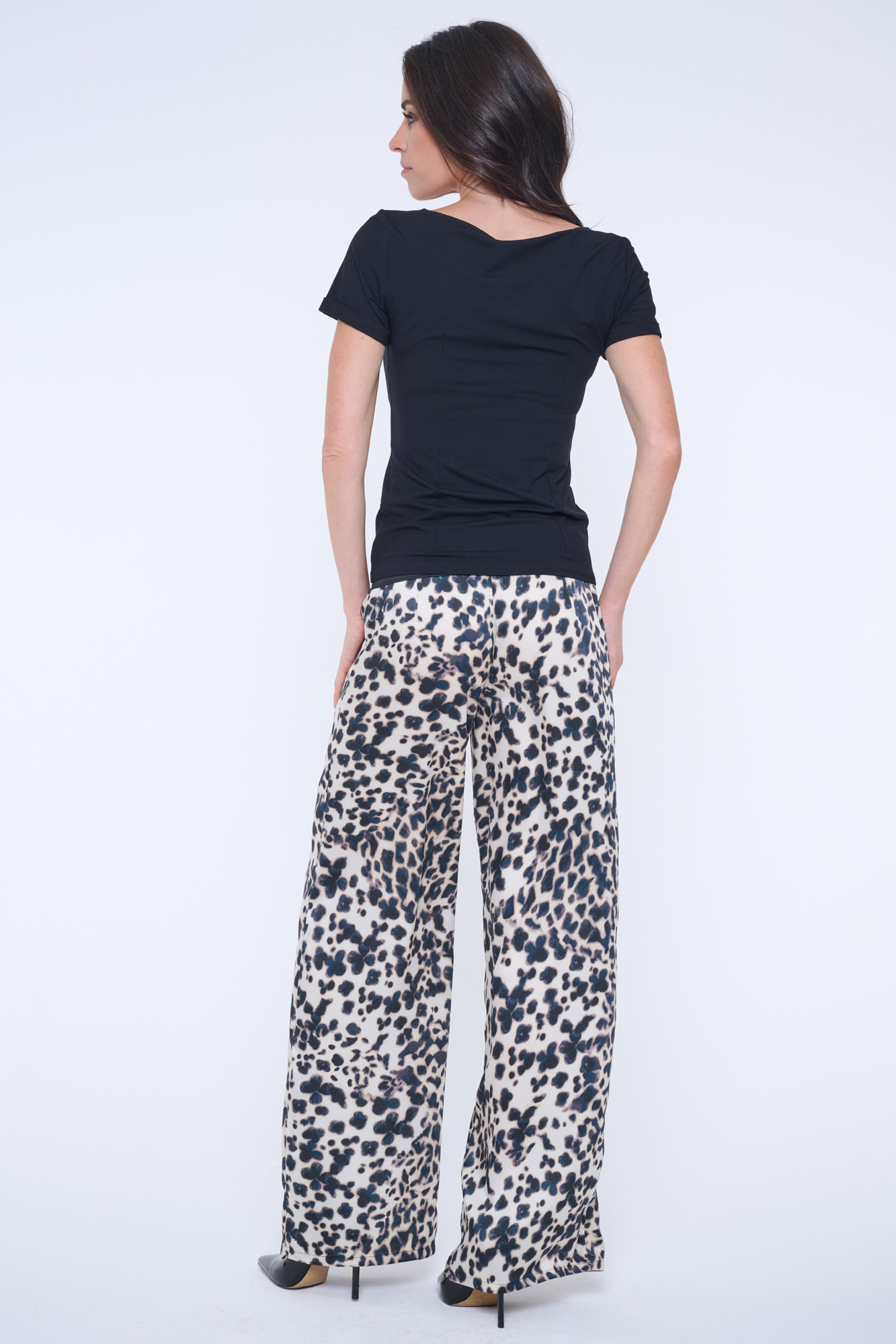 detail 252-732 triko basic