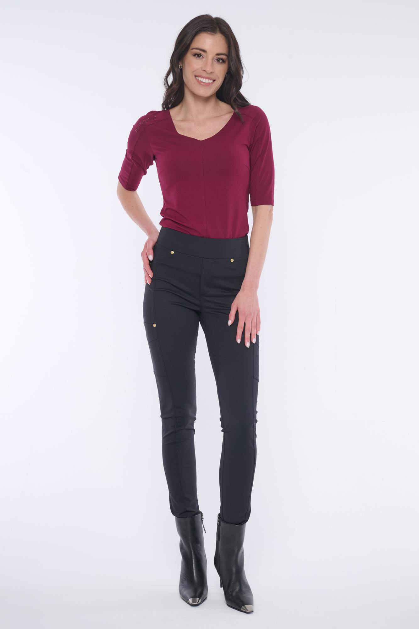 detail 253-744 basic triko do 