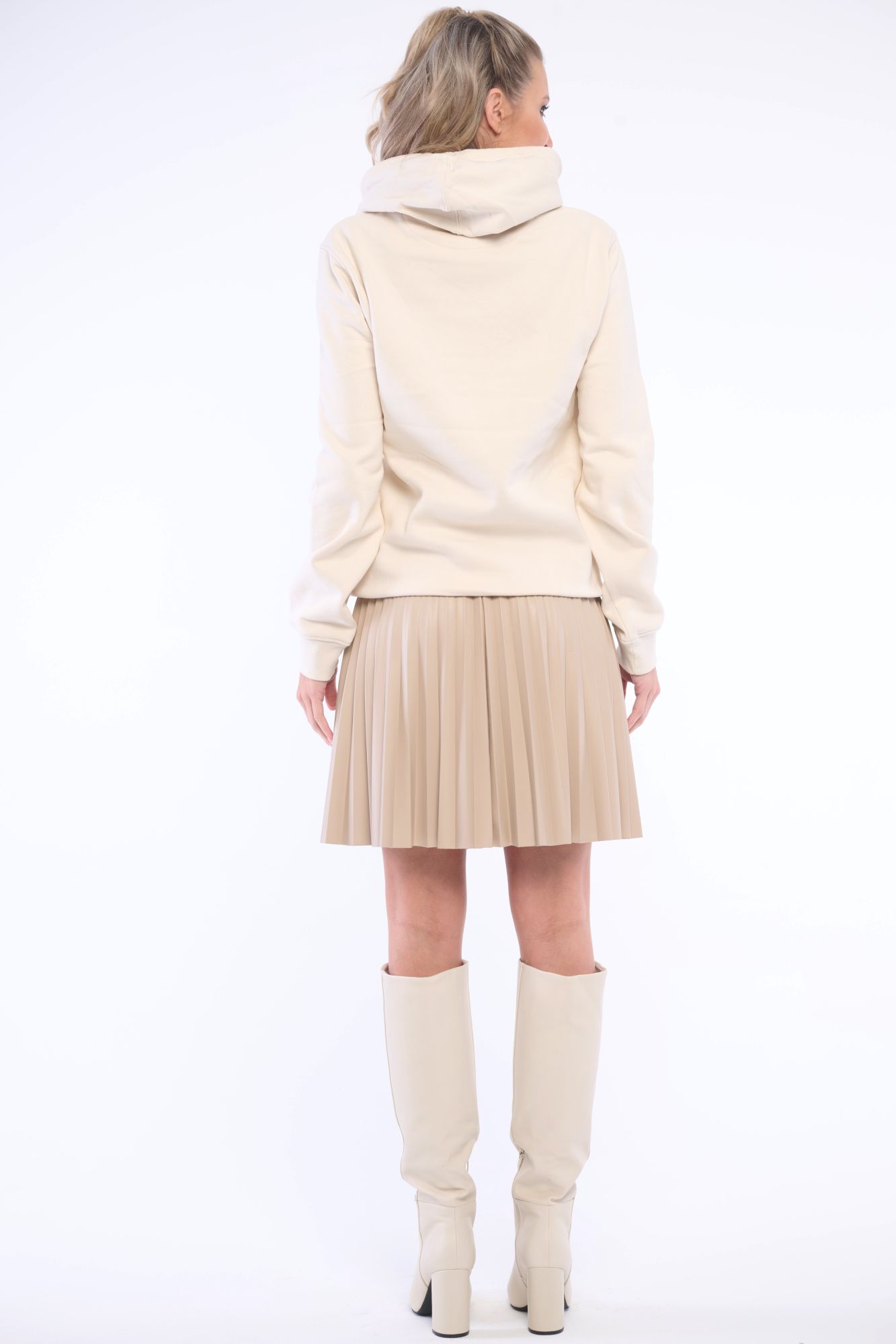 detail 254-752 mikina Infinite