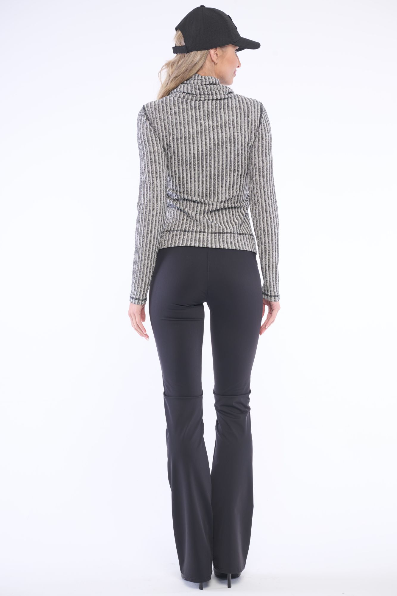 detail 254-759 rolák se zipem