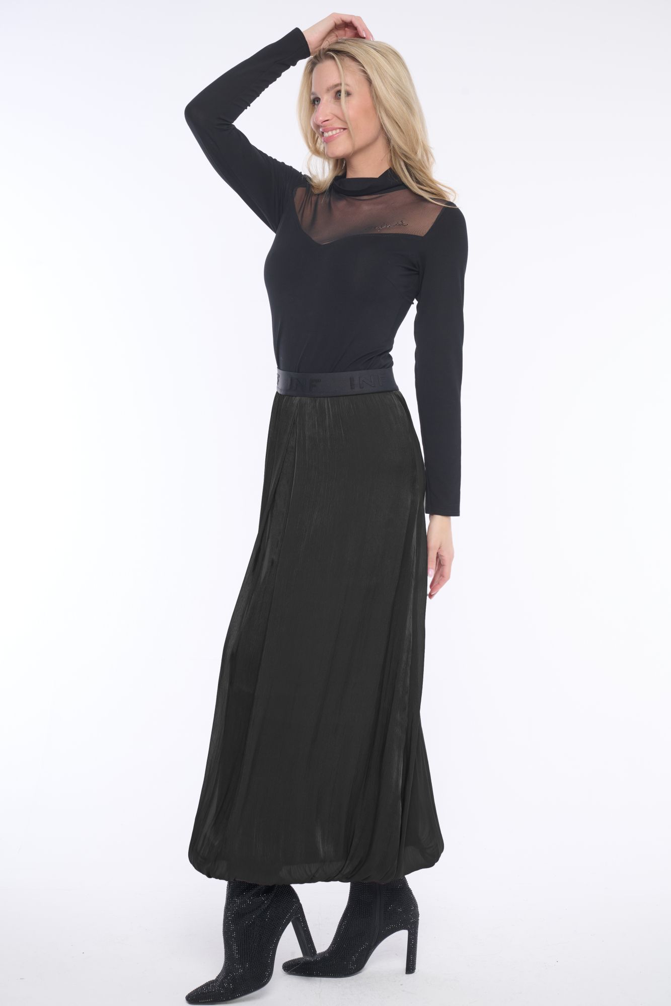 detail 255-769B triko stoják s tylem