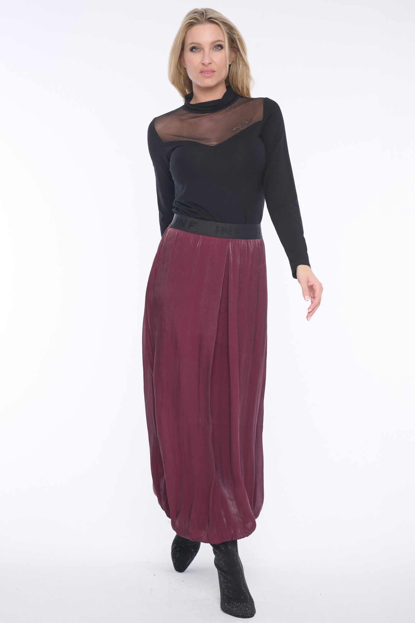 detail 255-769B triko stoják s tylem