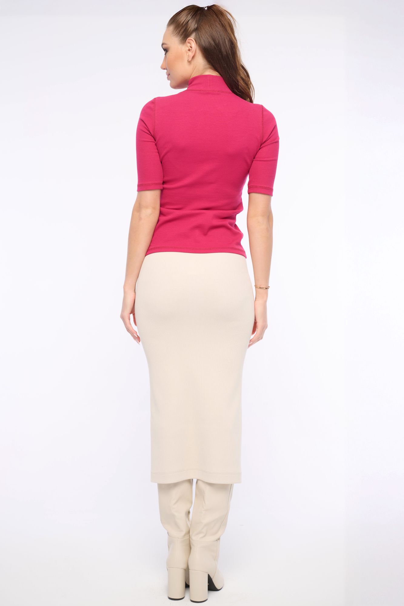 detail 261-775K basic triko stoják