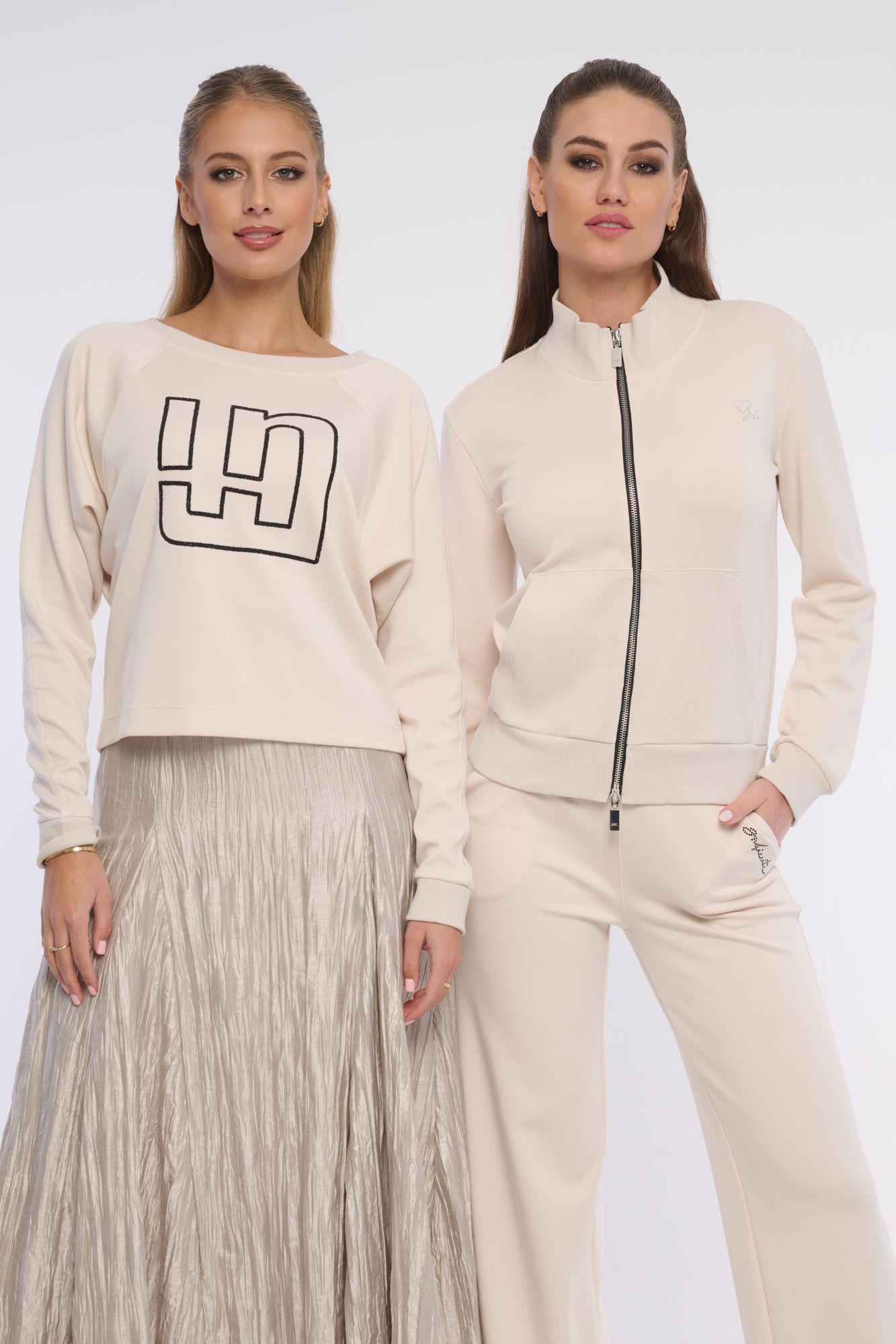 detail 261-778 mikina na zip