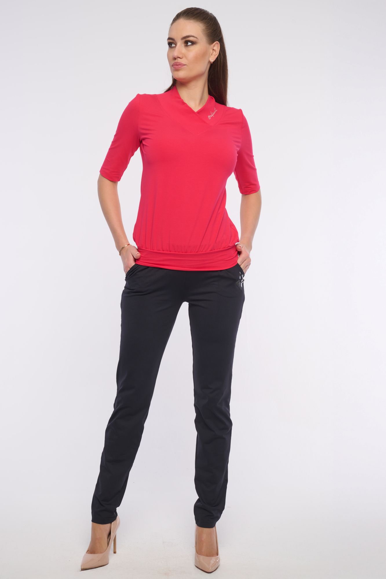 detail 261-779 žebrové triko