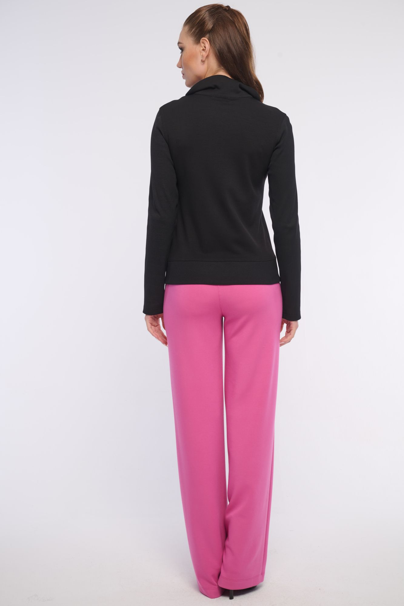 detail 261-780 lehká mikina