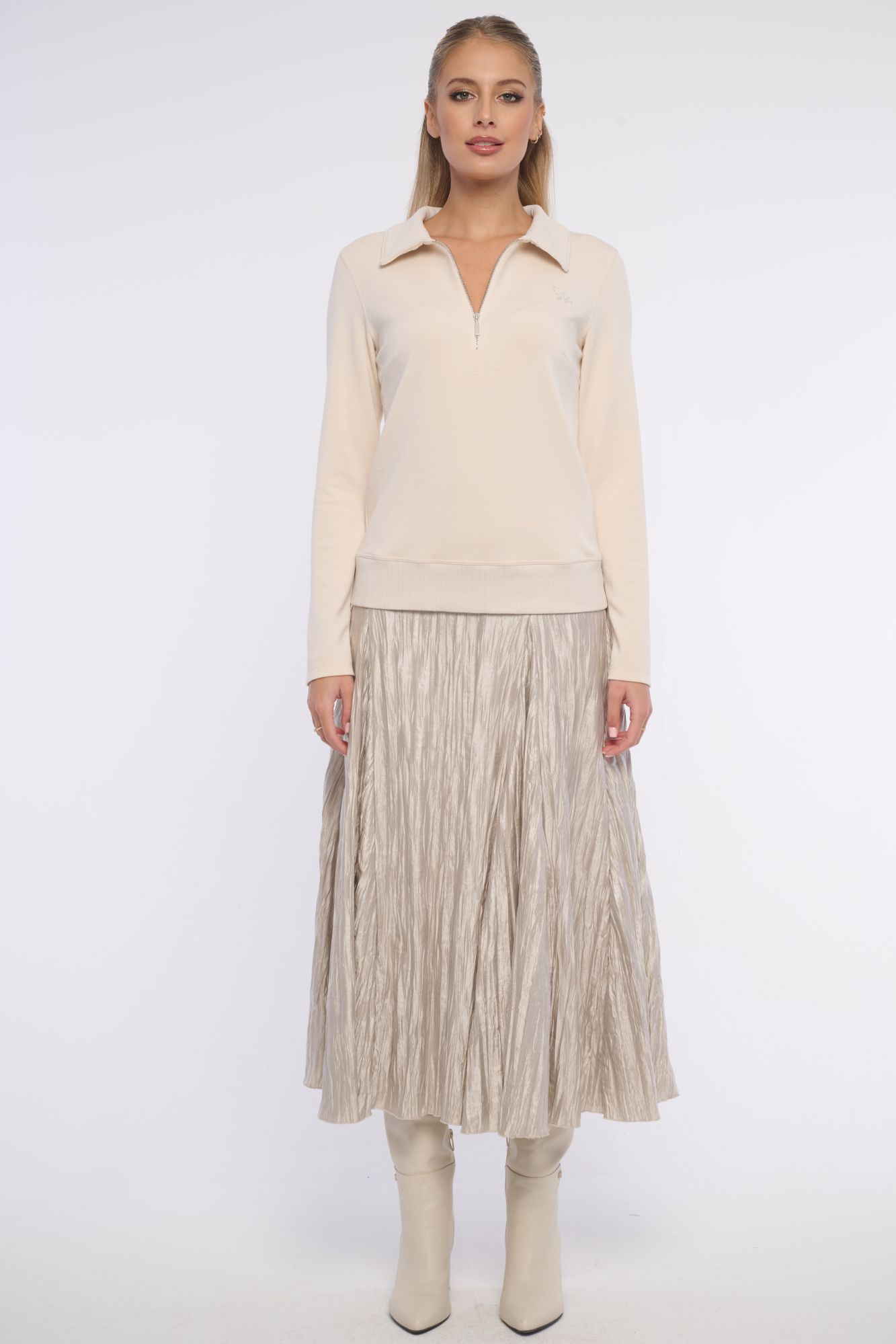 detail 261-780 lehká mikina