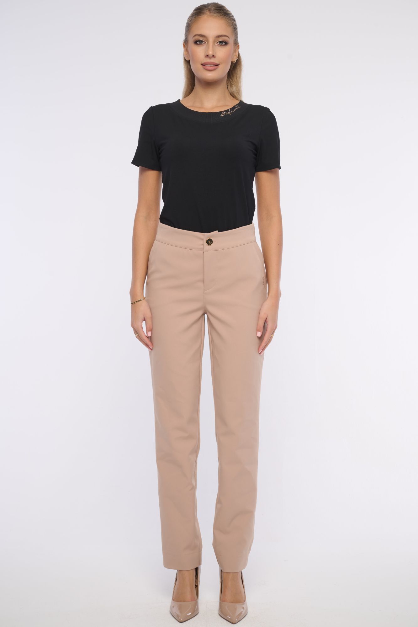 detail 261-781B basic triko