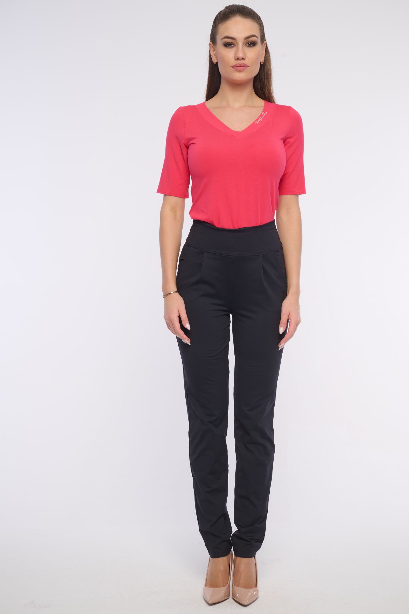 detail 261-785 basic triko do 