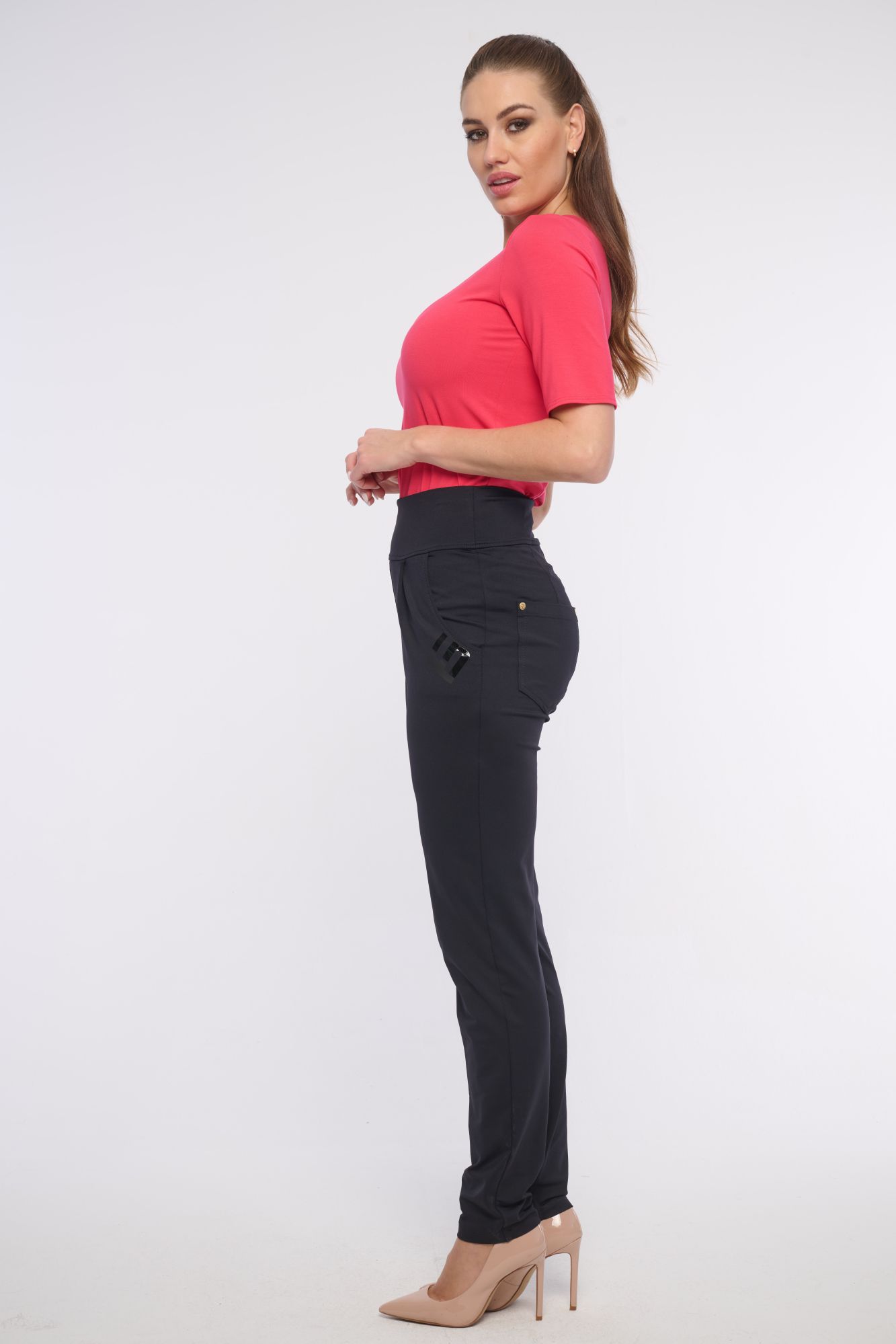 detail 261-785 basic triko do 